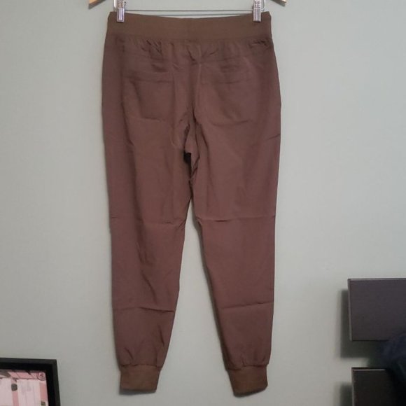 BNWT CRZ Yoga Olive Green Jogger Pants - Picture 2 of 9